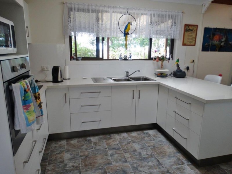 15 Pangola Street, Winfield QLD 4670