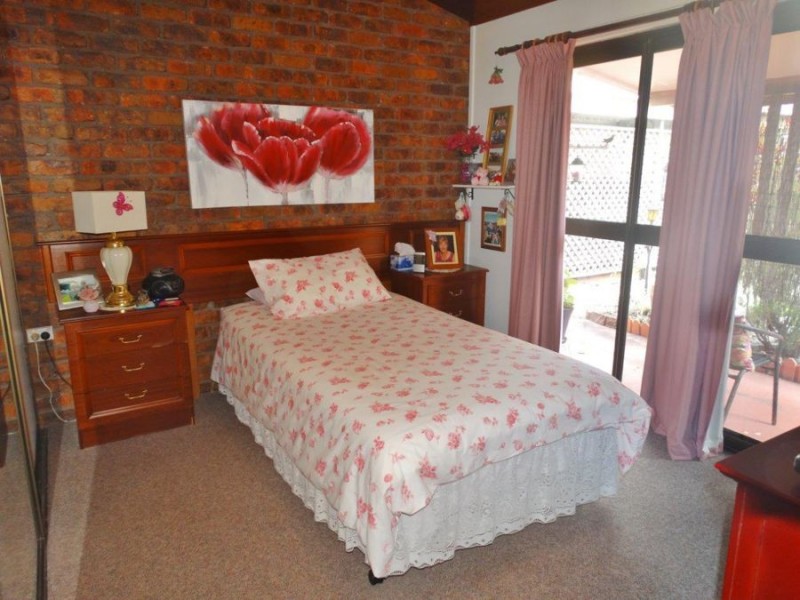 15 Pangola Street, Winfield QLD 4670