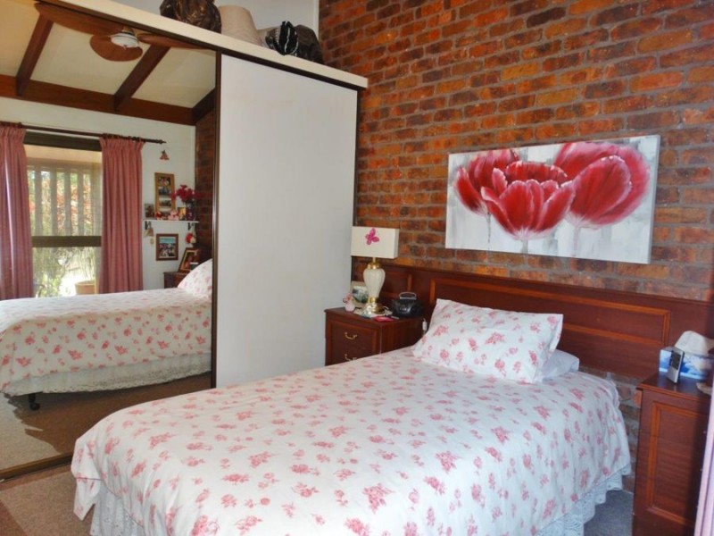 15 Pangola Street, Winfield QLD 4670