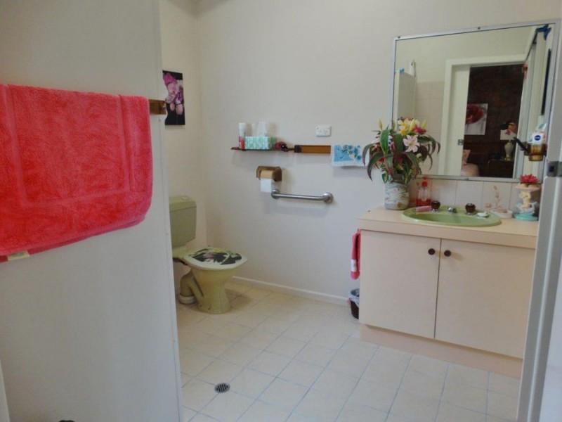 15 Pangola Street, Winfield QLD 4670