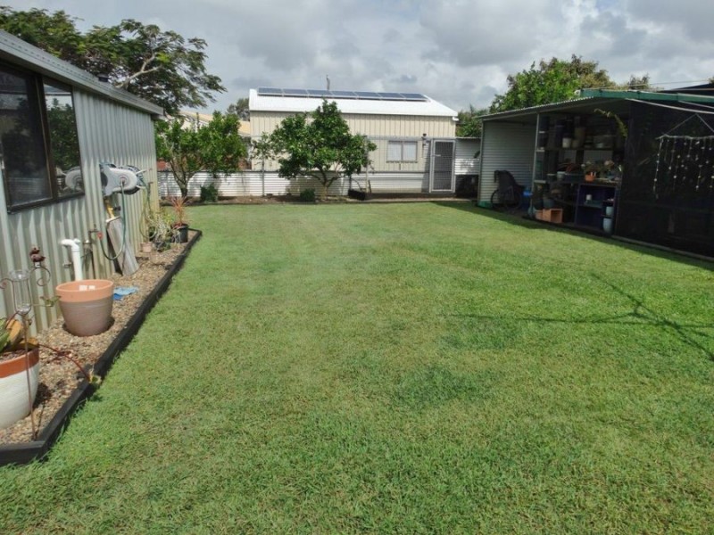 10 Wattle Street, Winfield QLD 4670