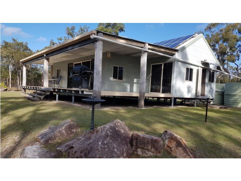 560 Matchbox Road, Deepwater QLD 4674