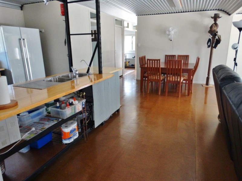 560 Matchbox Road, Deepwater QLD 4674