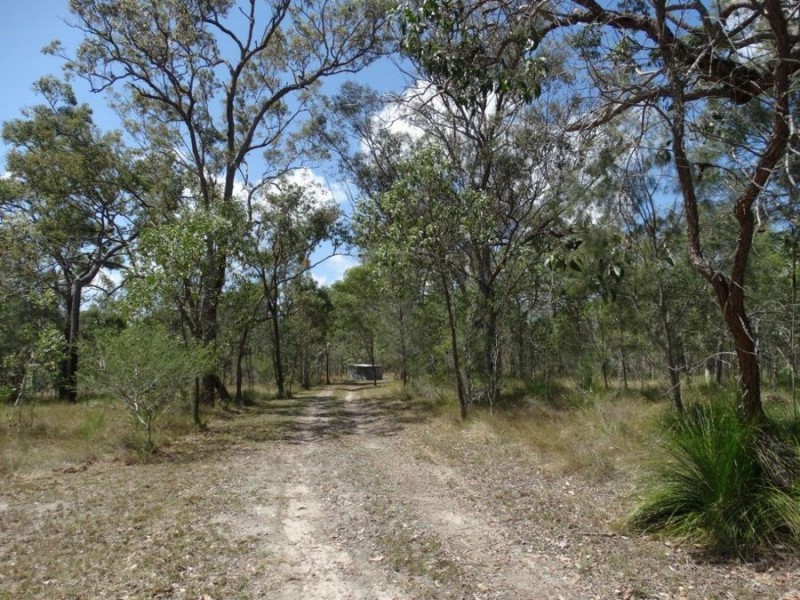 560 Matchbox Road, Deepwater QLD 4674