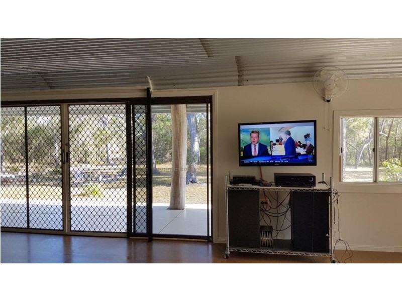 560 Matchbox Road, Deepwater QLD 4674