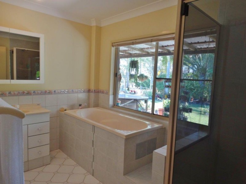 328 Matchbox Road, Deepwater QLD 4674