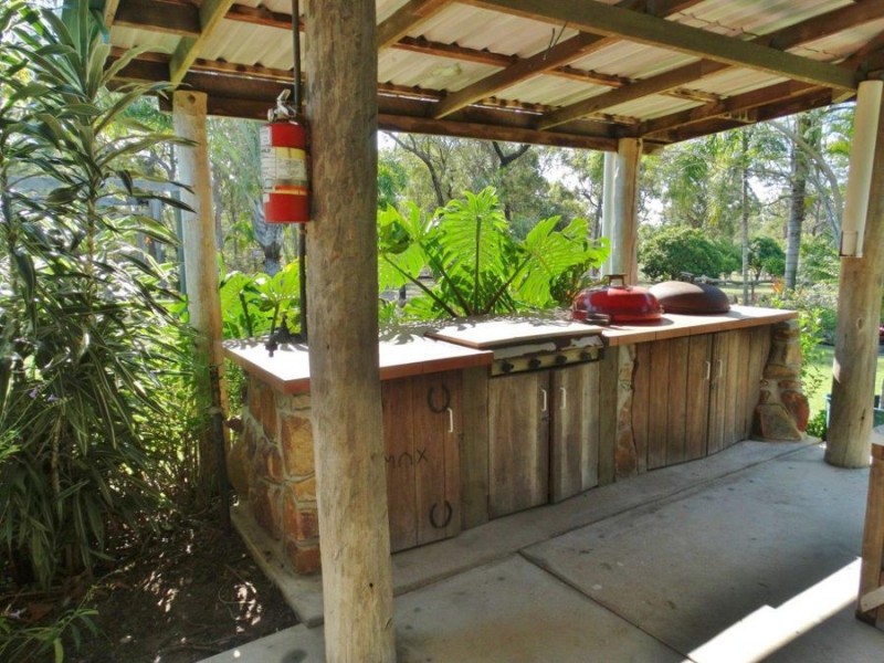 328 Matchbox Road, Deepwater QLD 4674
