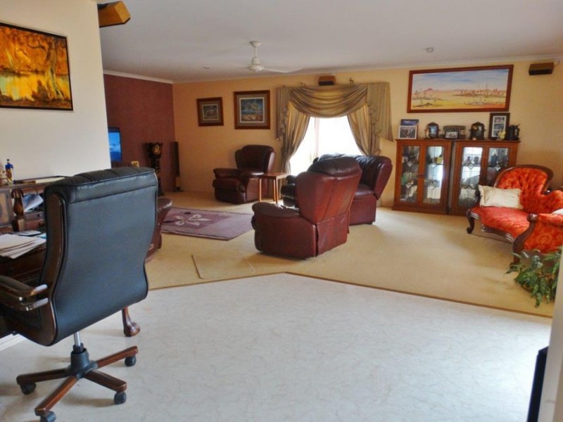 890 Monduran Road, Waterloo QLD 4673