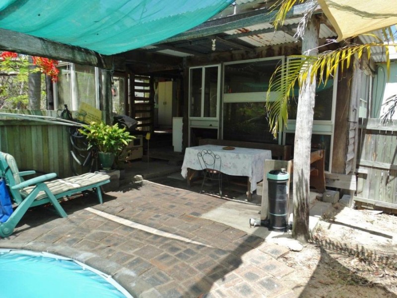 299 Lindy Drive, Rules Beach QLD 4674