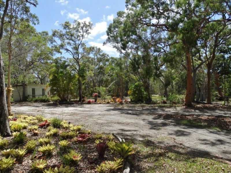 299 Lindy Drive, Rules Beach QLD 4674