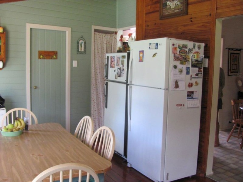 457 Deepwater Road, Deepwater QLD 4674