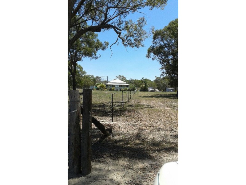 457 Deepwater Road, Deepwater QLD 4674