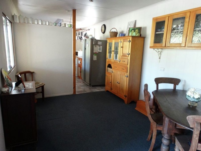 413 Deepwater Road, Deepwater QLD 4674