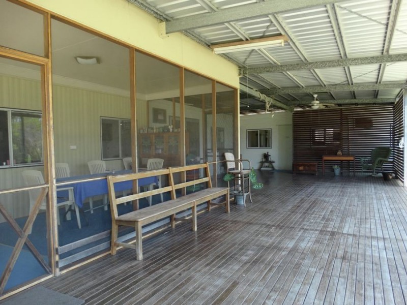 413 Deepwater Road, Deepwater QLD 4674