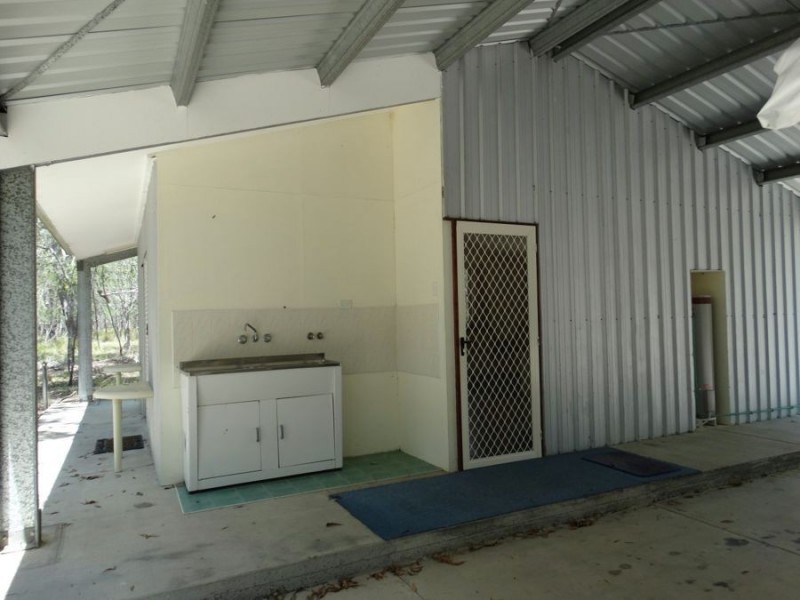 413 Deepwater Road, Deepwater QLD 4674