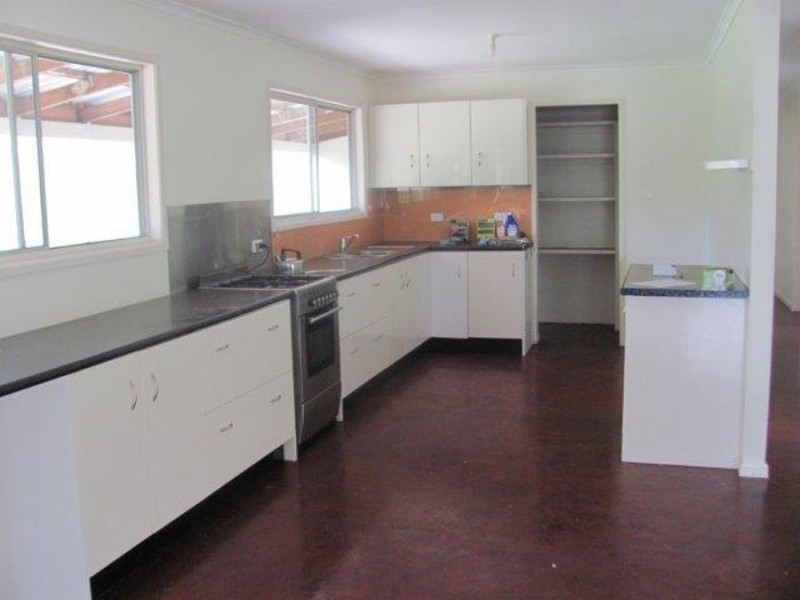 458 Cross Road, Euleilah QLD 4674