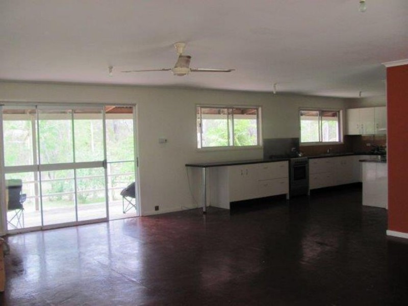 458 Cross Road, Euleilah QLD 4674
