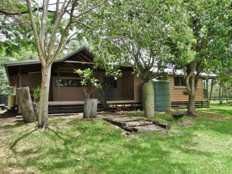 1030 Round Hill Road, Captain Creek QLD 4677