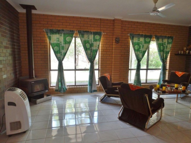 491 Ferry Road, Rosedale QLD 4674