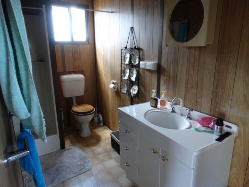 1019 Tableland Road, Mount Maria QLD 4674