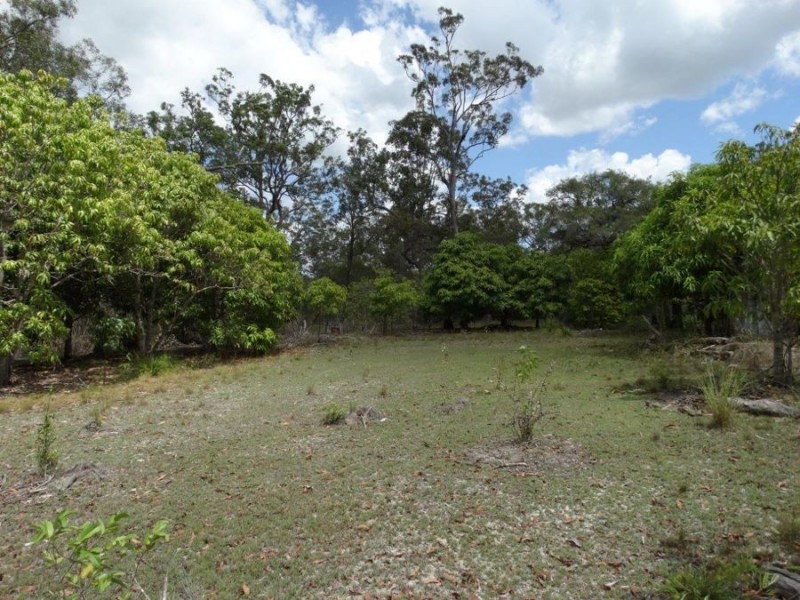 595 Pacific Drive, Deepwater QLD 4674