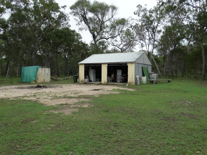1549 Coast Road, Baffle Creek QLD 4674