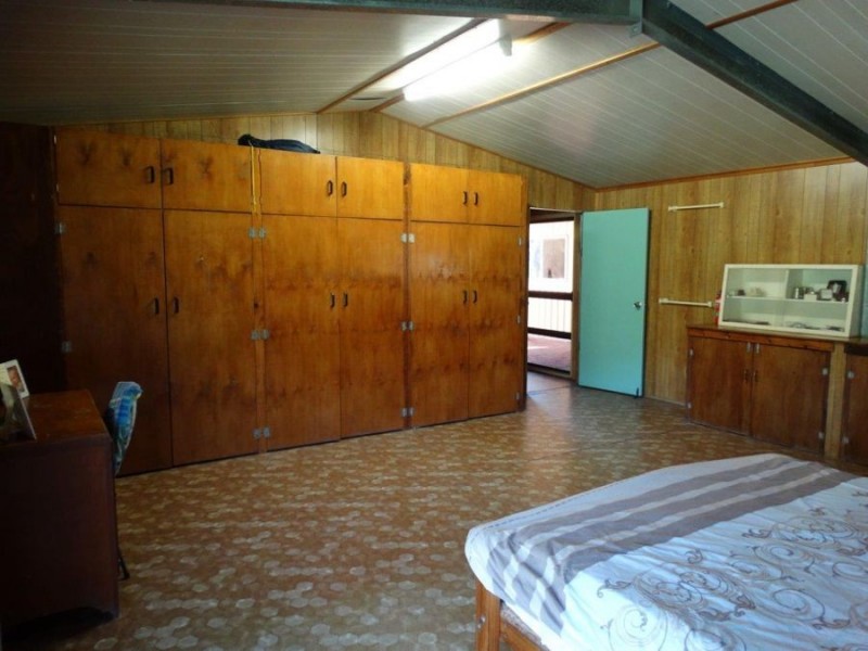1833 Tableland Road, Mount Maria QLD 4674