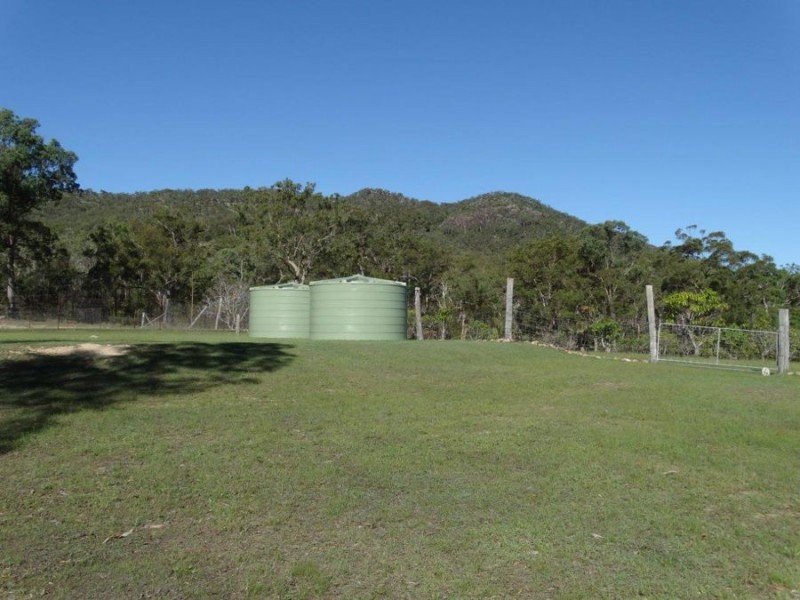 1833 Tableland Road, Mount Maria QLD 4674