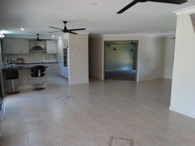 13 Wattle Court, Miriam Vale QLD 4677