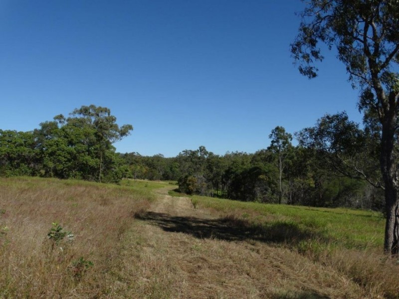 3537 Lowmead Road, Lowmead QLD 4676