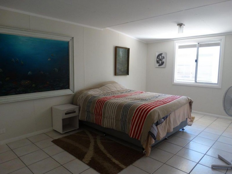 3537 Lowmead Road, Lowmead QLD 4676