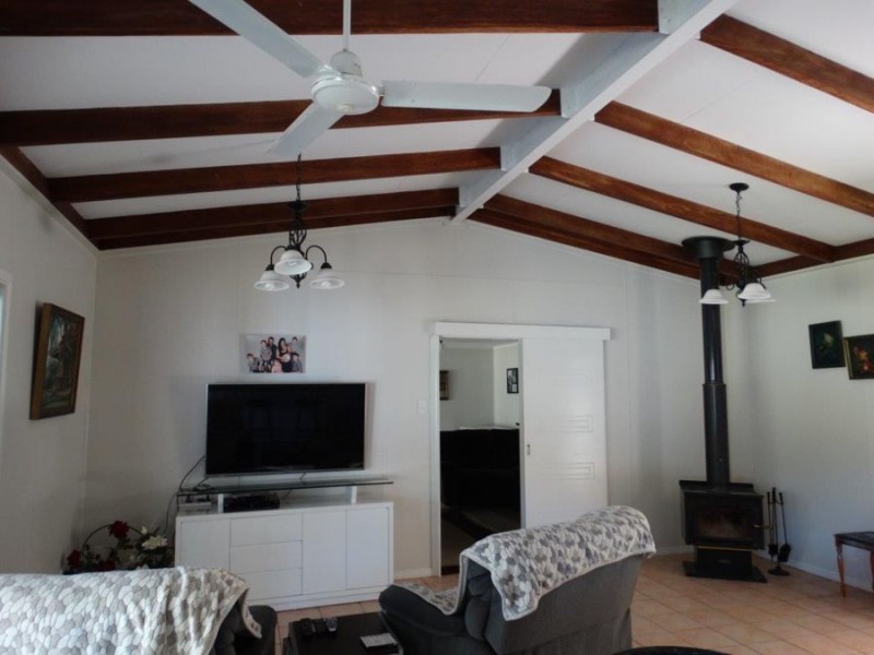 3537 Lowmead Road, Lowmead QLD 4676