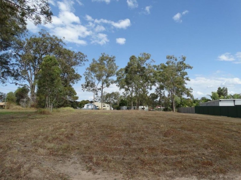 11 Kennedy Street, Avondale QLD 4670