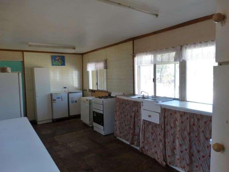 233 Pacific Drive, Deepwater QLD 4674