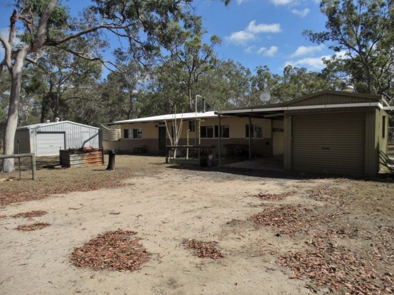 233 Pacific Drive, Deepwater QLD 4674