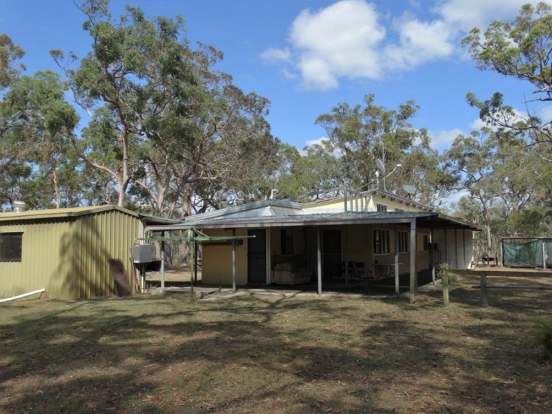233 Pacific Drive, Deepwater QLD 4674