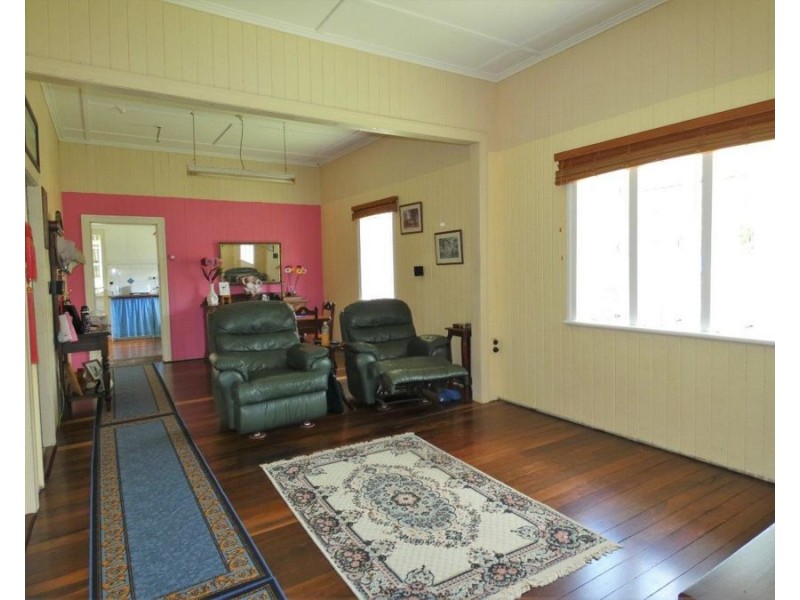 2140 Tableland Road, Mount Maria QLD 4674