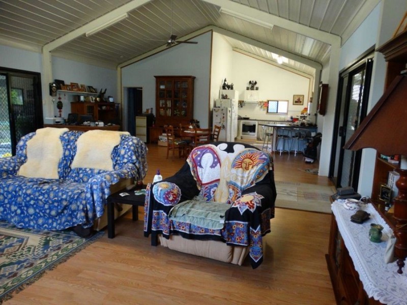 1420 Tableland Road, Mount Maria QLD 4674