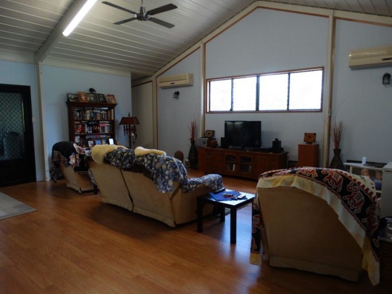 1420 Tableland Road, Mount Maria QLD 4674