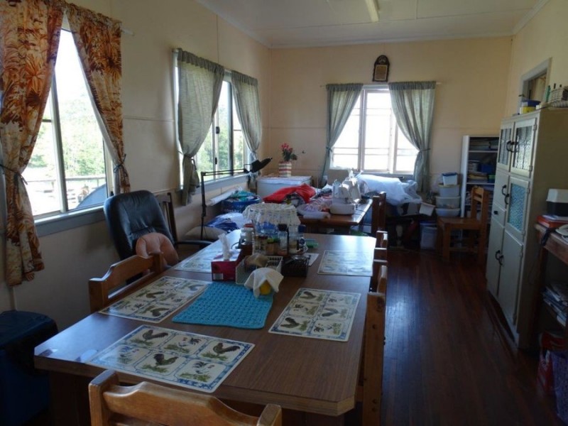 26 Kirchner Road, Oyster Creek QLD 4674