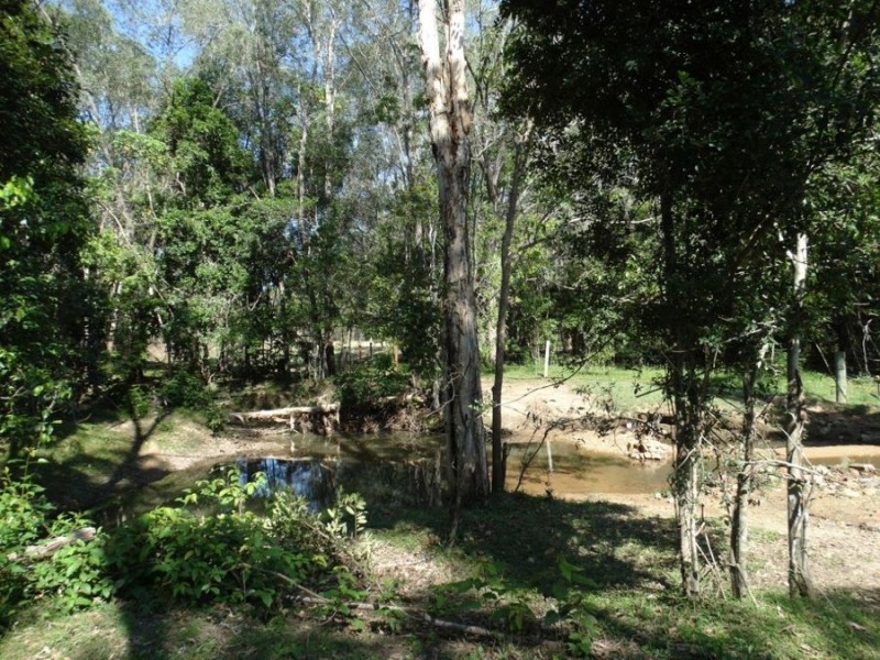 26 Kirchner Road, Oyster Creek QLD 4674