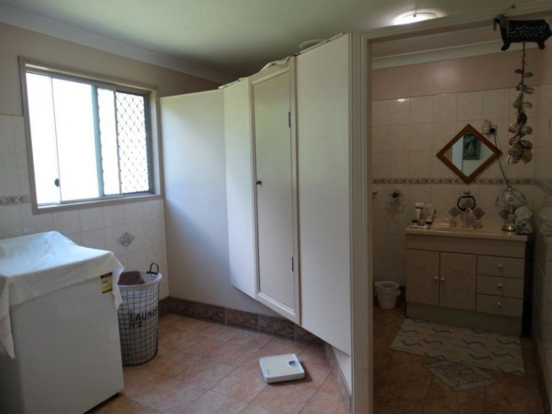 8 Maidments Road, Yandaran QLD 4673