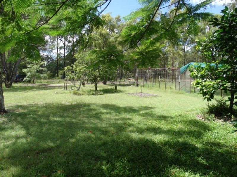 8 Maidments Road, Yandaran QLD 4673