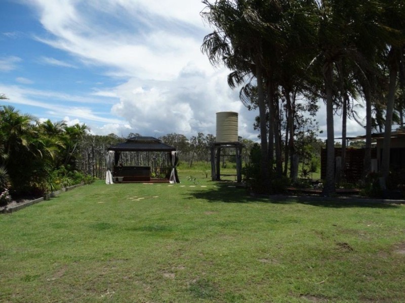 94 Freshwater Court, Deepwater QLD 4674