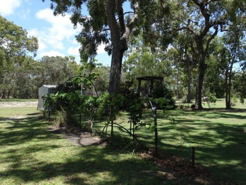 Lot 6 Fingerfield Road, Rules Beach QLD 4674