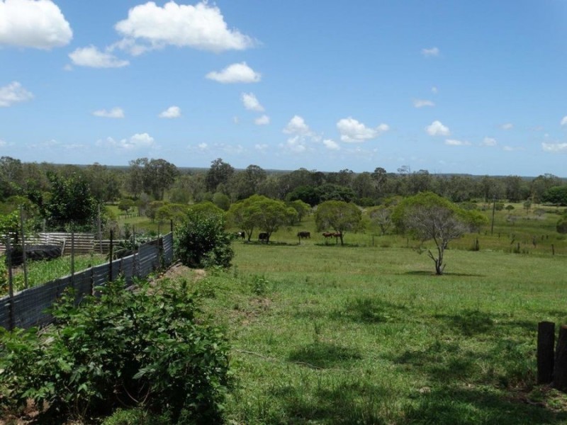 1297 Hills Road, Euleilah QLD 4674