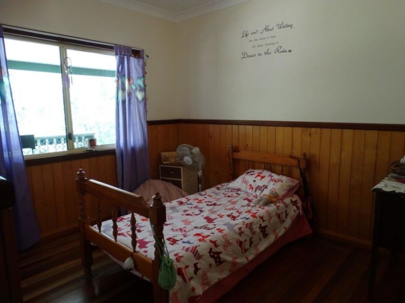 122 Muller Road, Baffle Creek QLD 4674