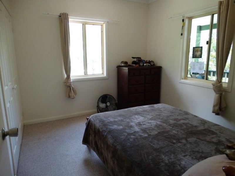 122 Muller Road, Baffle Creek QLD 4674