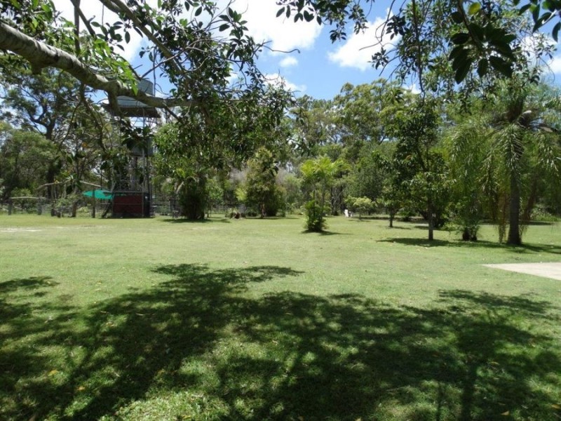 122 Muller Road, Baffle Creek QLD 4674