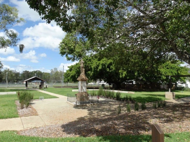 8 Anderson Lane, Miriam Vale QLD 4677